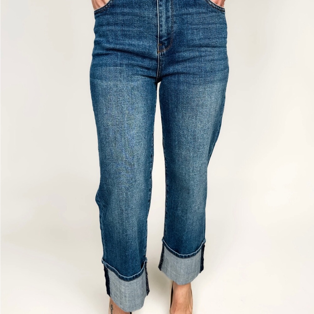 NWT!  Kut from the Kloth Sienna!
